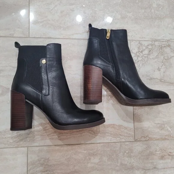 Tommy Hilfiger Britton Women’s Ankle Boots. Leather. Black. Gold tone. Size 7.5. - Picture 11 of 14